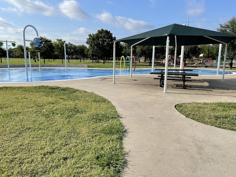 Campbell Green Park - Pickleball in Dallas, Texas