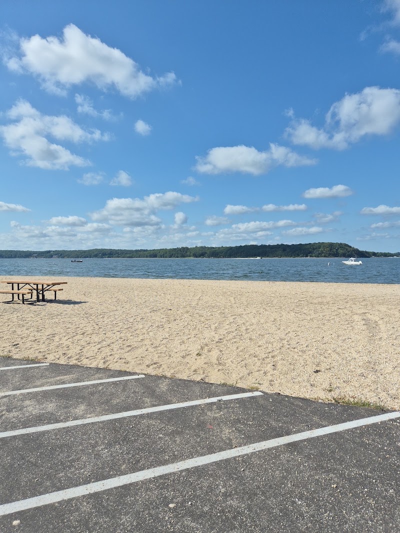Centerport Beach