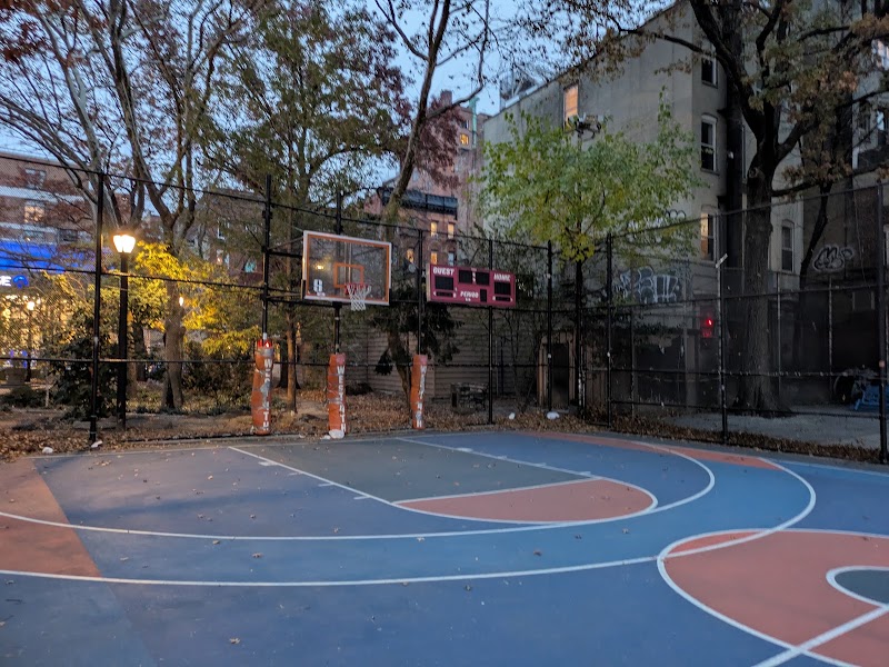 West 4th Street Courts
