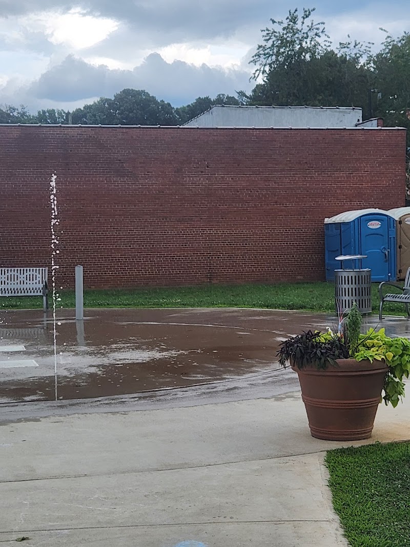 Canton splash pad - Pickleball in Canton, North Carolina