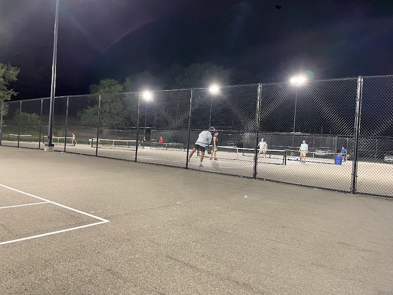 North Park Tennis Courts - Pickleball in Brackenridge, Pennsylvania