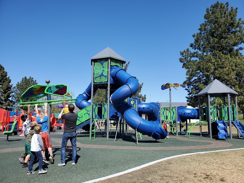 Eastmont Parks & Recreation - Pickleball in Cashmere, Washington