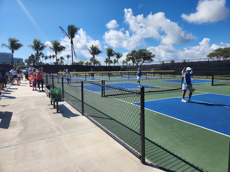 Haulover Pickleball - 8 Courts - Pickleball in Nichols, Florida