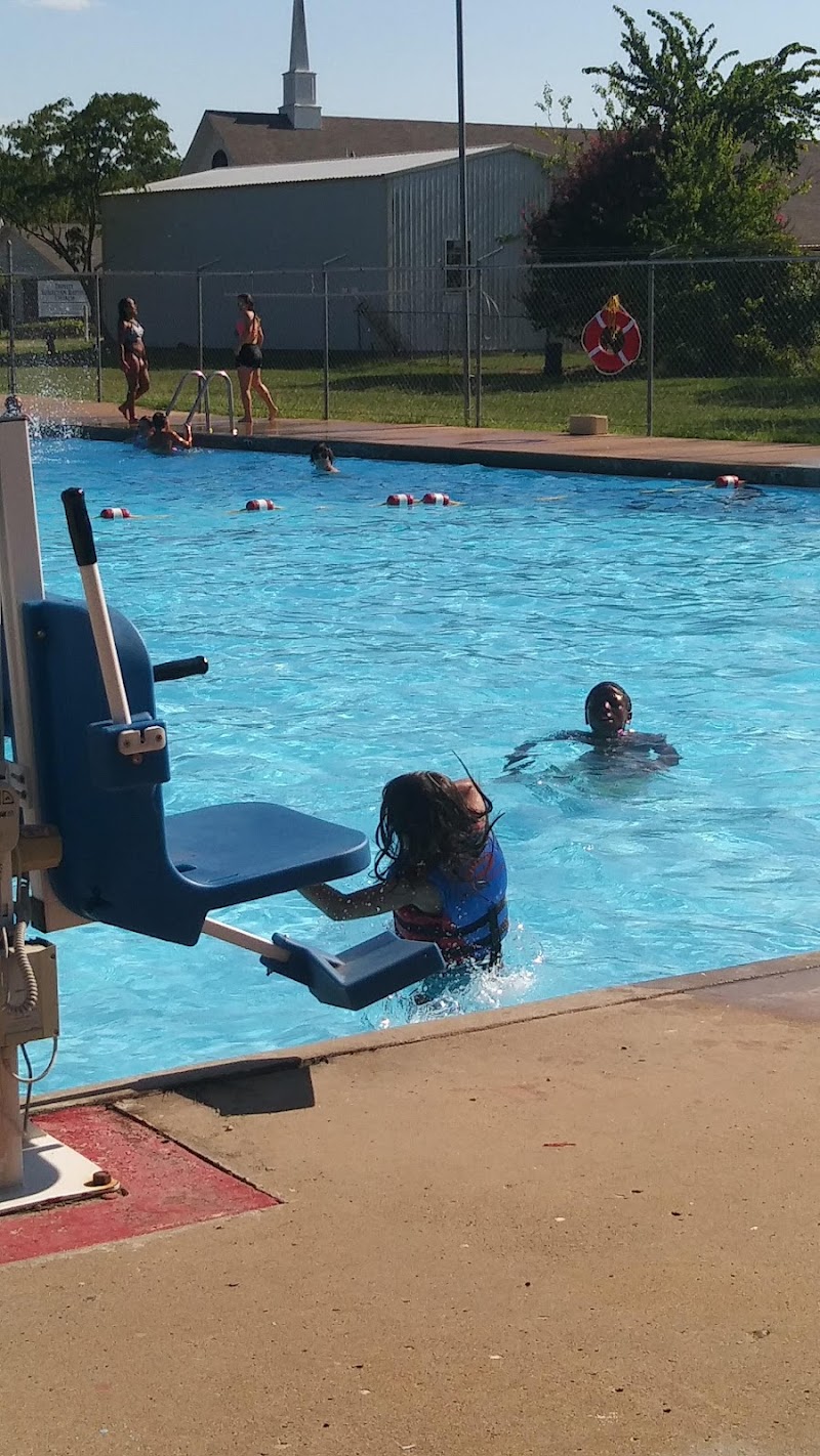 Madill City Pool