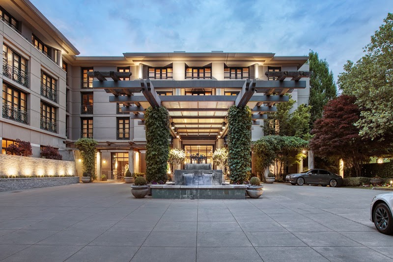 Bellevue Club