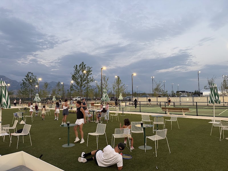 Utah City Racquet Club by LVBL - Pickleball in Loa, Utah
