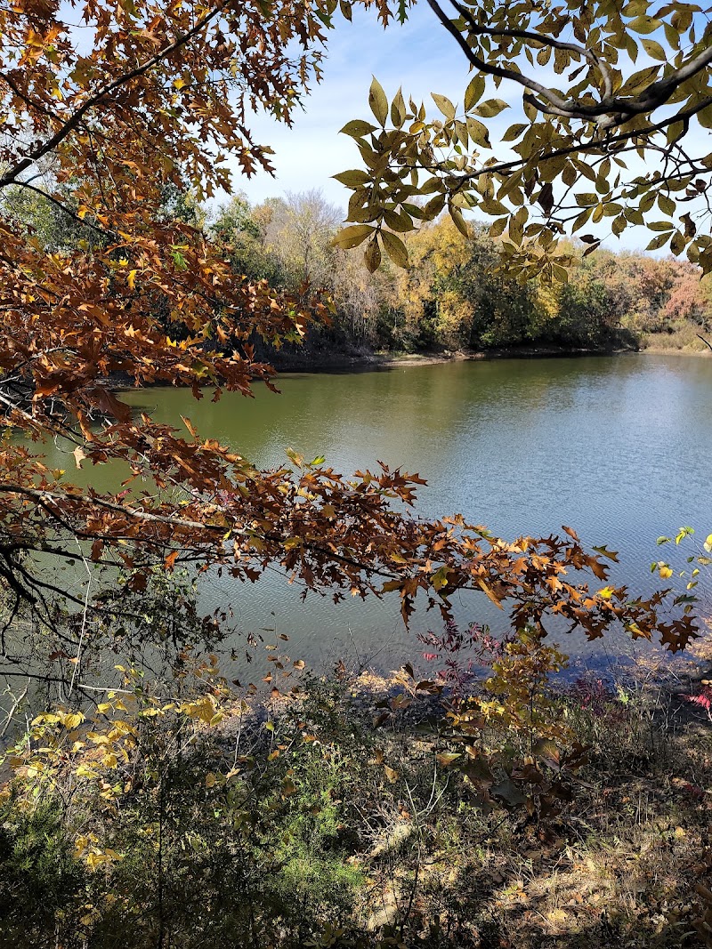 Collinsville Lake Trails