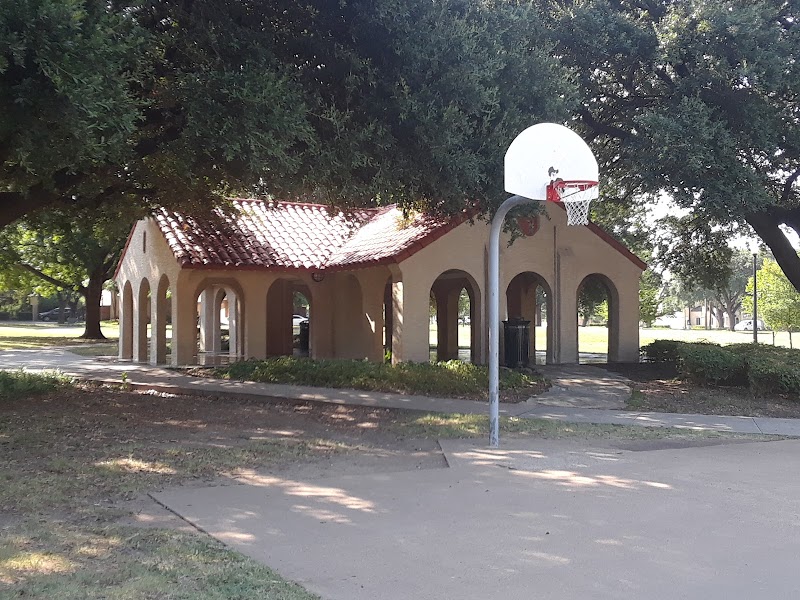 Cole Park - Pickleball in Dallas, Texas