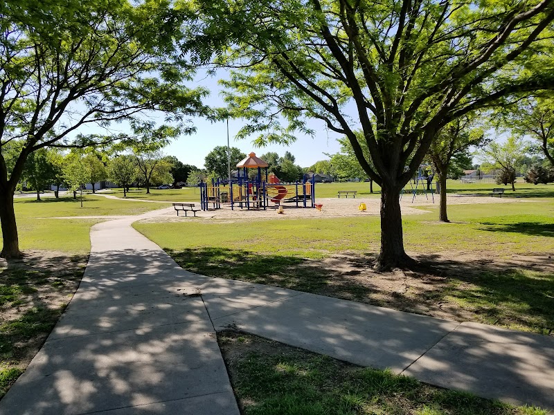 Sunset Park - Pickleball in Wichita, Kansas