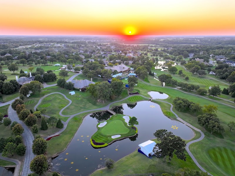 Pinnacle Country Club