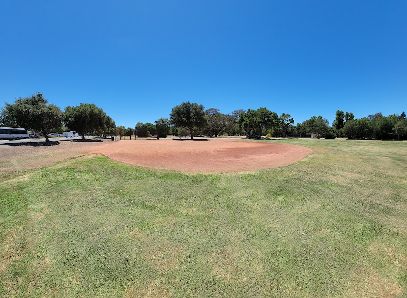 Sand Hill Fields - Pickleball in Atherton, California