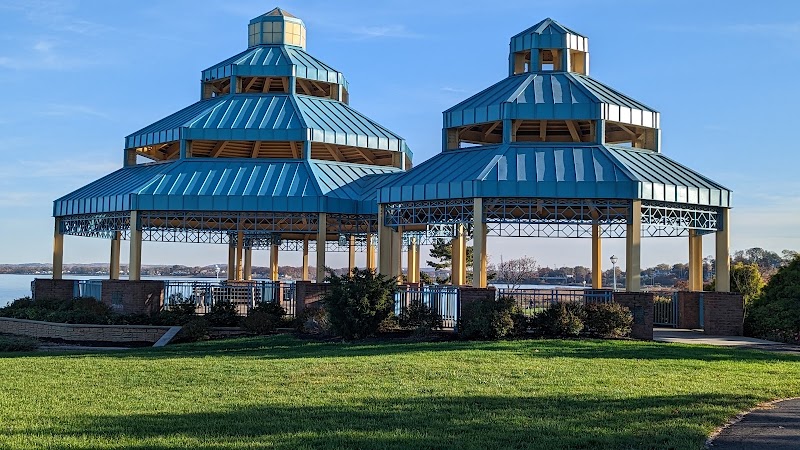 Raritan Bay Waterfront Park