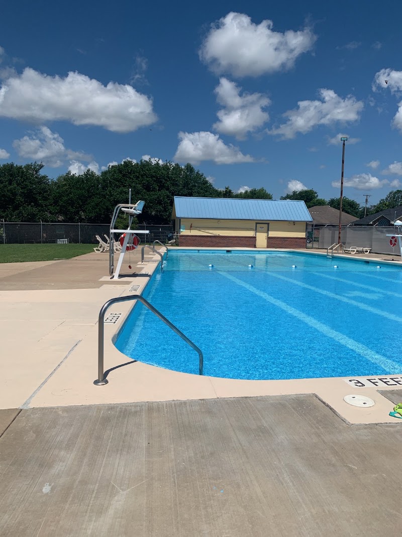 Amsler Park Aquatic Center