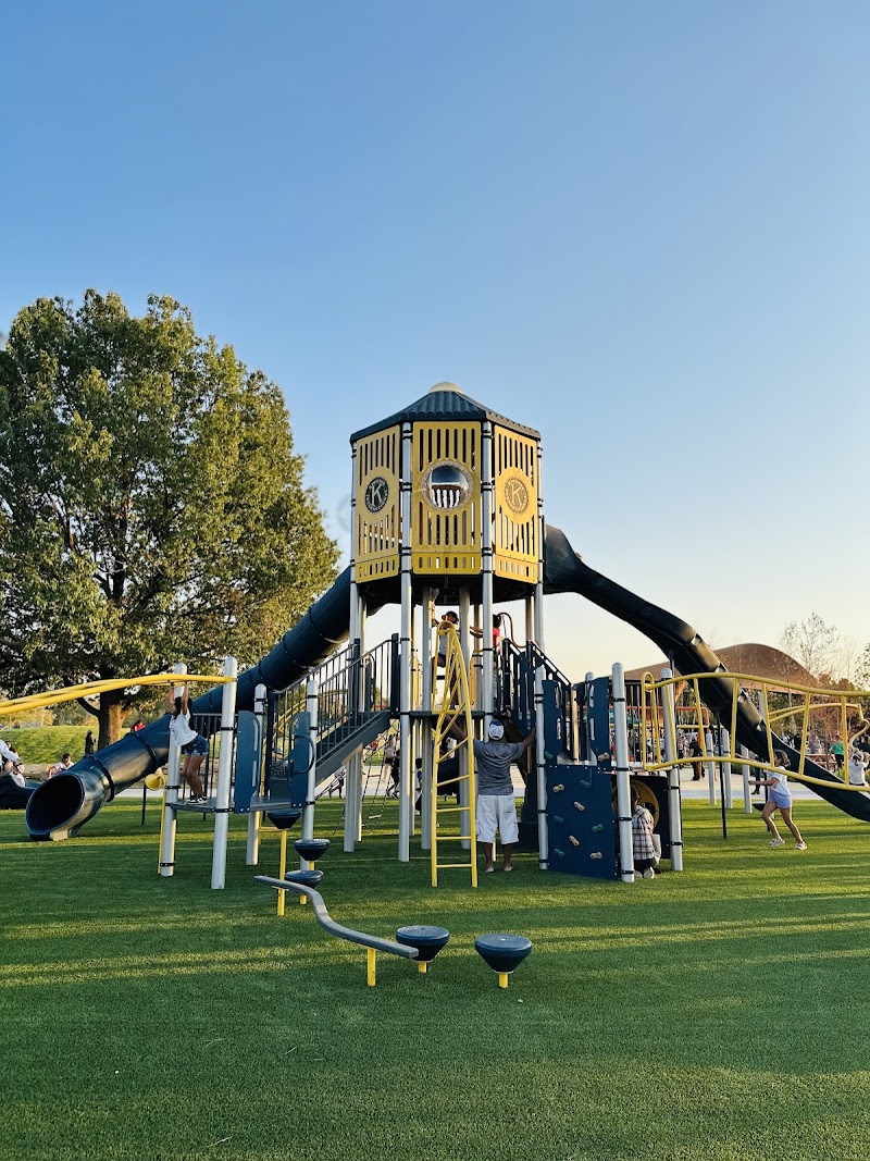 Luther George Park/Grove Street Park