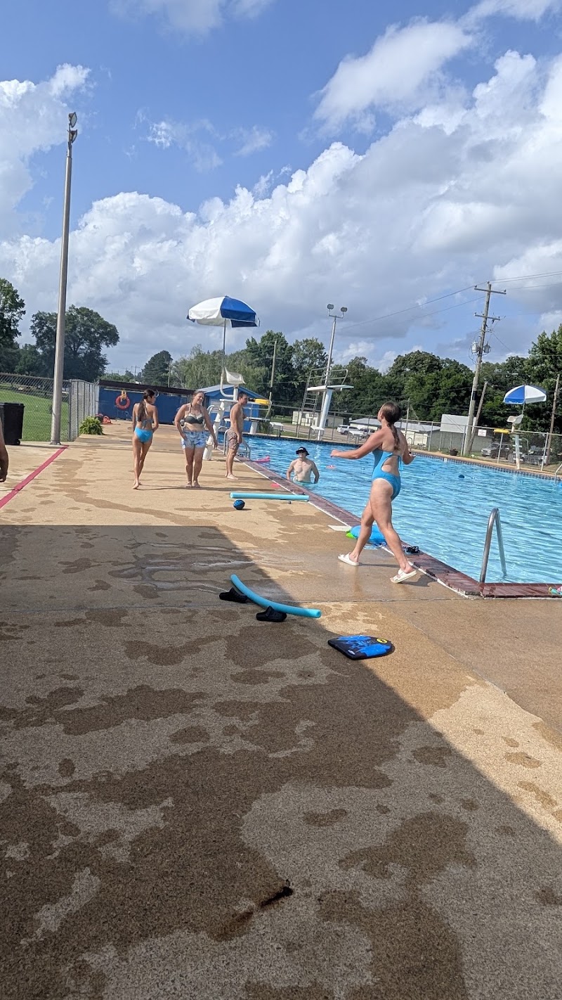 De Queen Swimming Pool - Pickleball in De Queen, Arkansas
